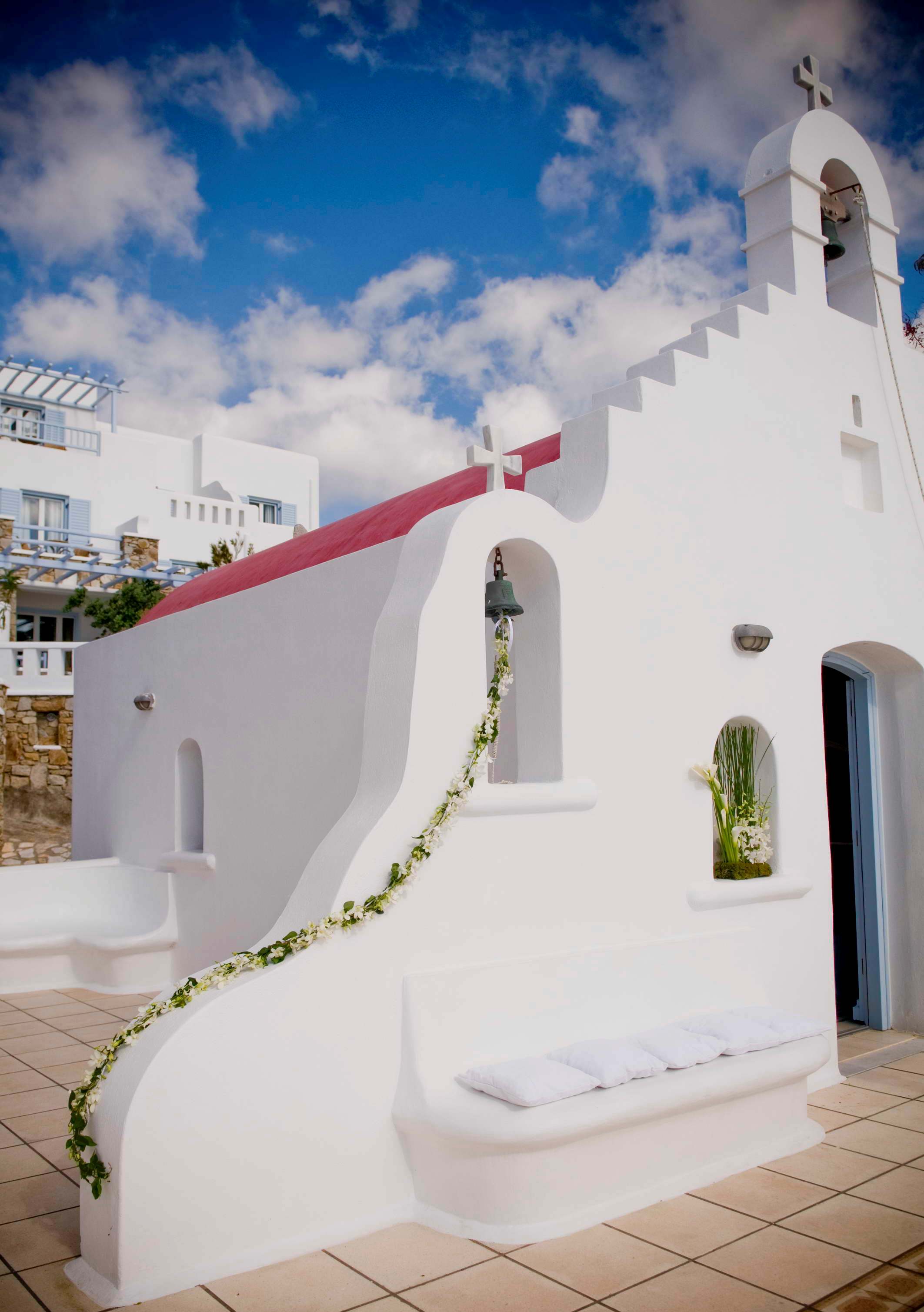 Book your wedding day in Saint John Mykonos Beach Resort